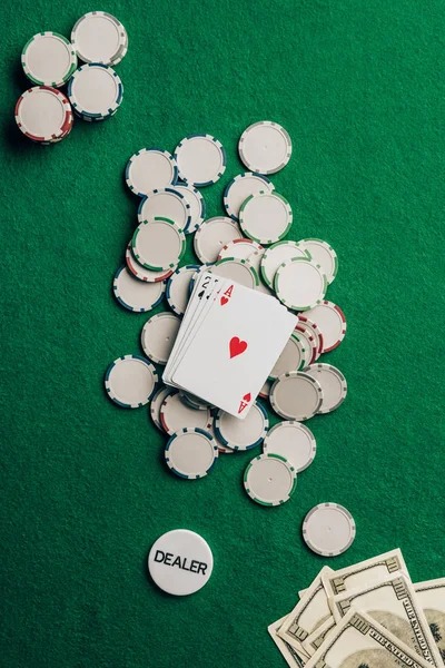 qq777slot login platform interface showing live dealer tables and sportsbook on mobile